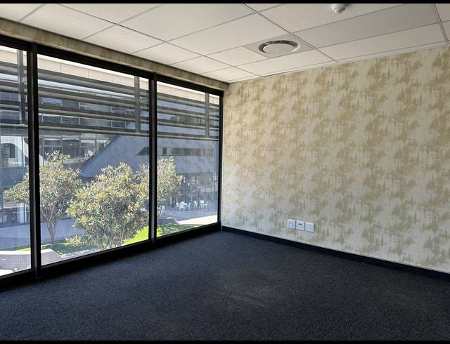 230M² OFFICE TO LET IN CENTURION CENTRAL